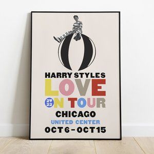 Chicago Love on Tour Poster Poster 12x18